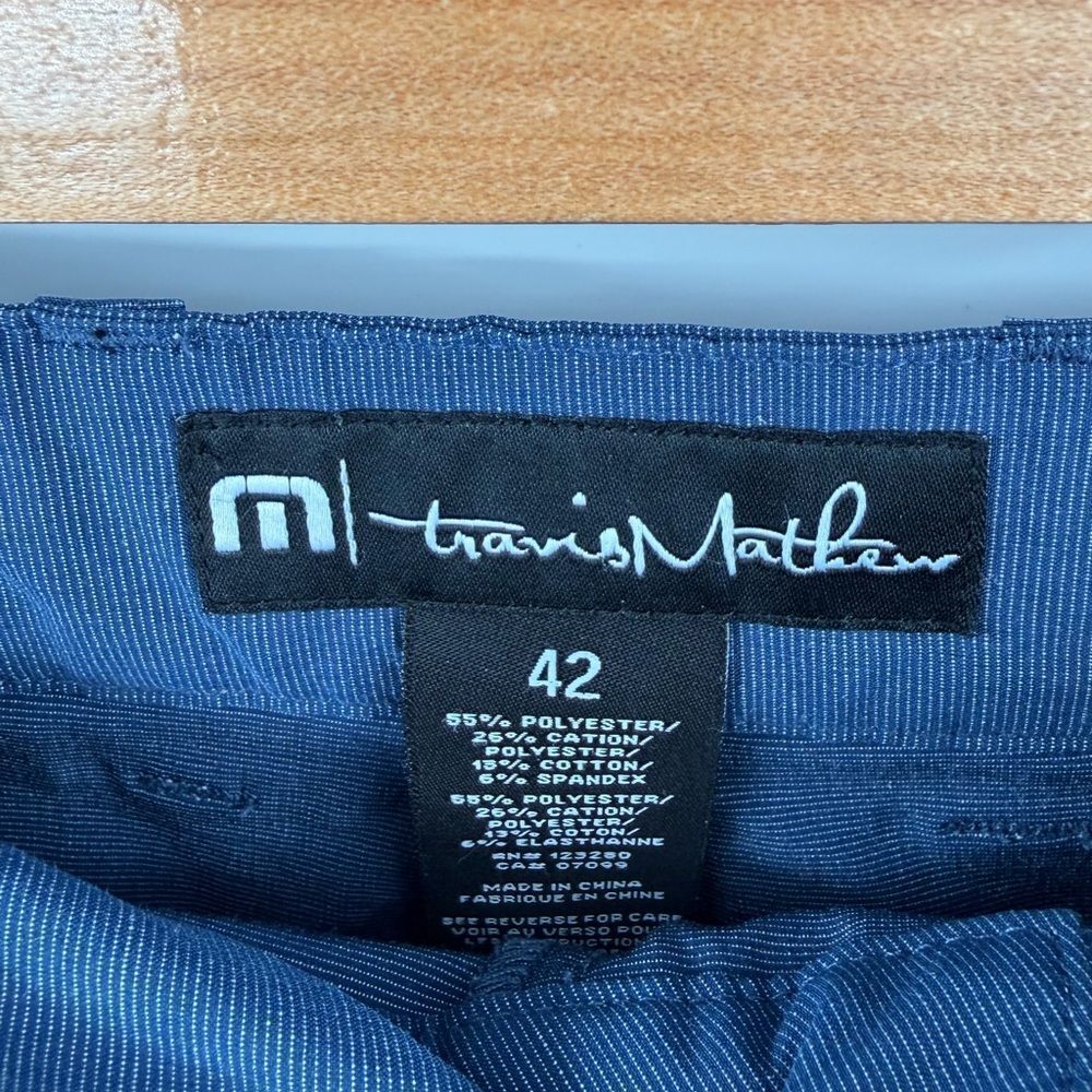 Travis Mathew tech chino pocket short heather total eclipse men’s size 42 golf - Picture 2 of 4